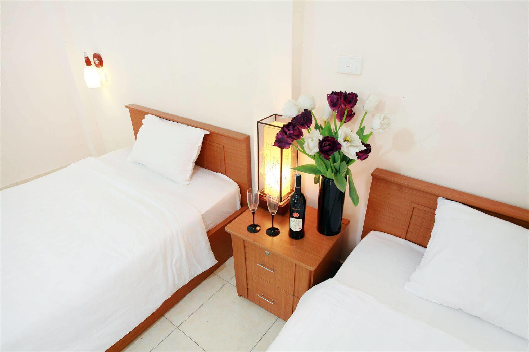 Especen Hà Nội